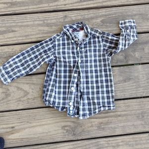 K) OshKosh B’gosh Boys Plaid Button-Down Shirt – Size 3T